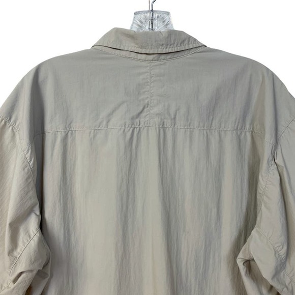 Men's EDDIE BAUER Sport Size L Tall Outdoor Shirt 100% Nylon Khaki Chest Pockets - Picture 6 of 8